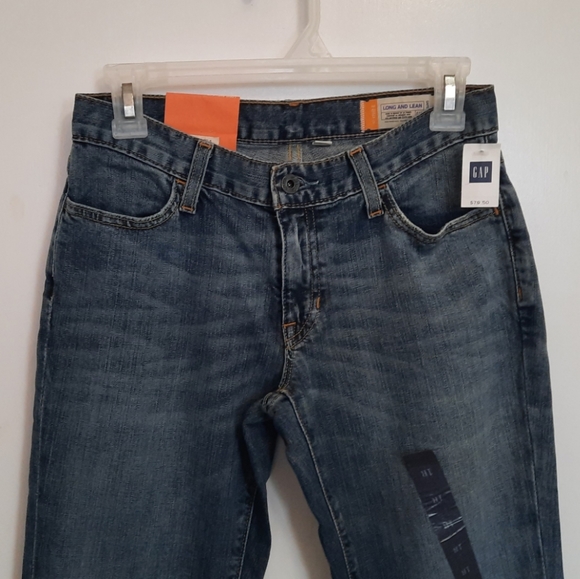 NWT - GAP Long & Lean Flared Medium Wash Women's Jeans. Size 1R - Picture 3 of 13